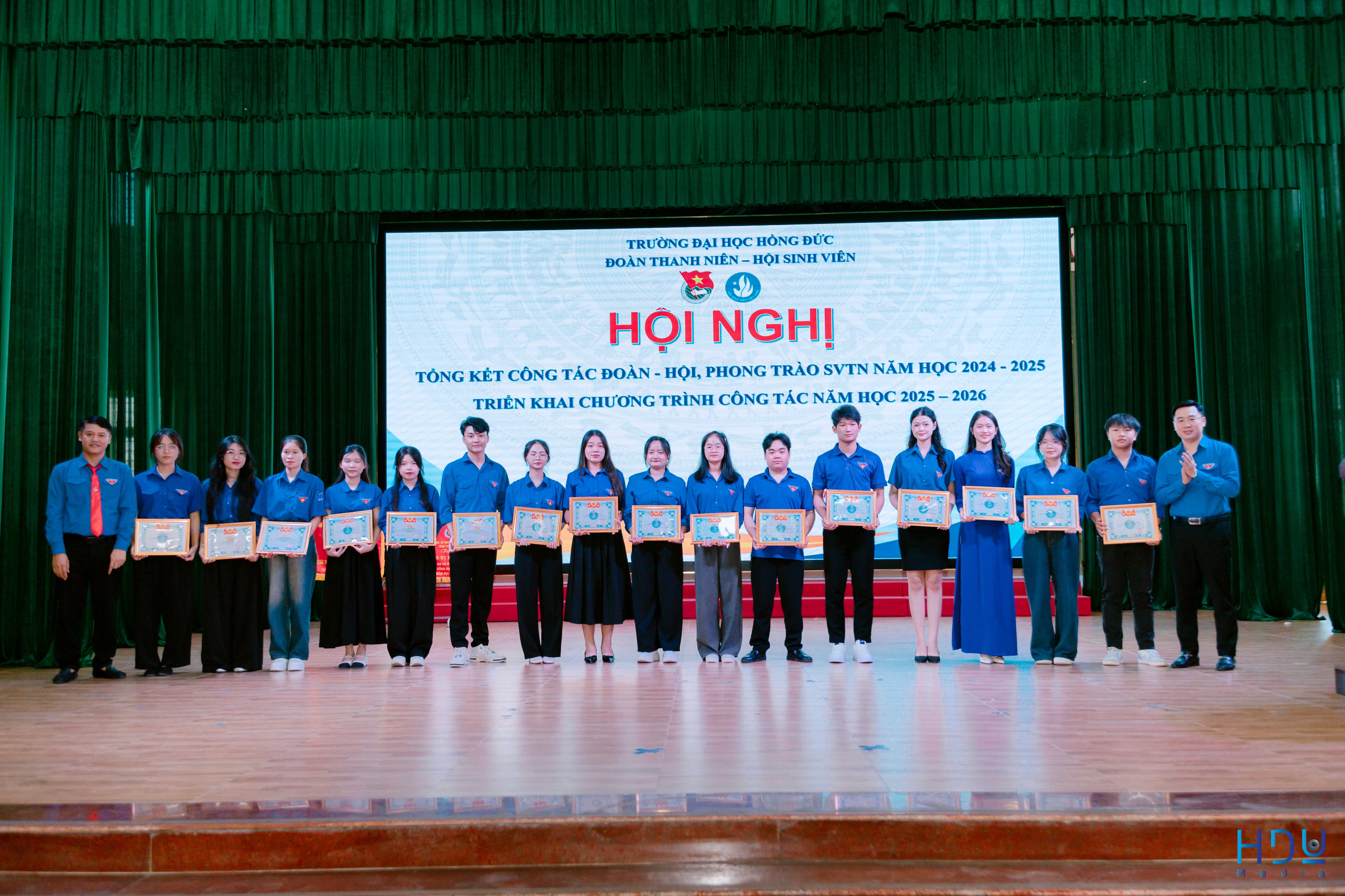 Media\2003_khtn.hdu.edu.vn\FolderFunc\202510\Images/img-9242-20251005092237-e.jpg
